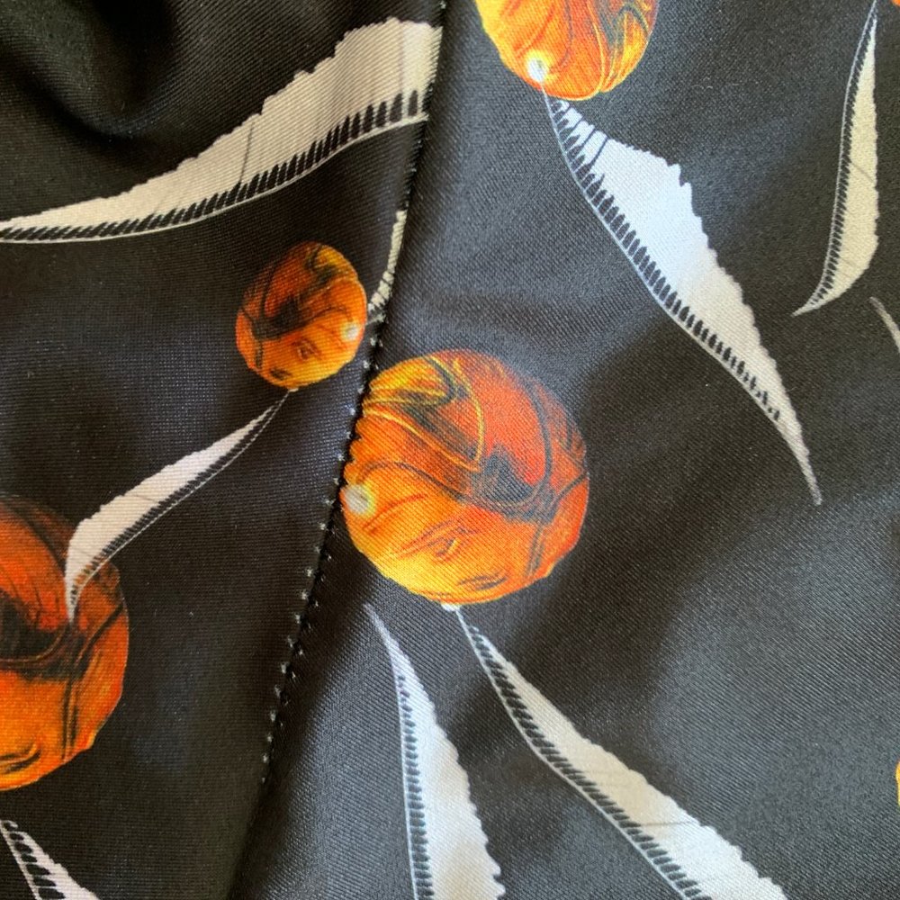 BLACKMILK HARRY POTTER SNITCH LEGGINGS - Picture 6 of 11